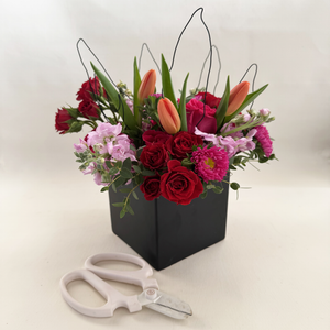 Art in Bloom: Valentine's Flower Arranging